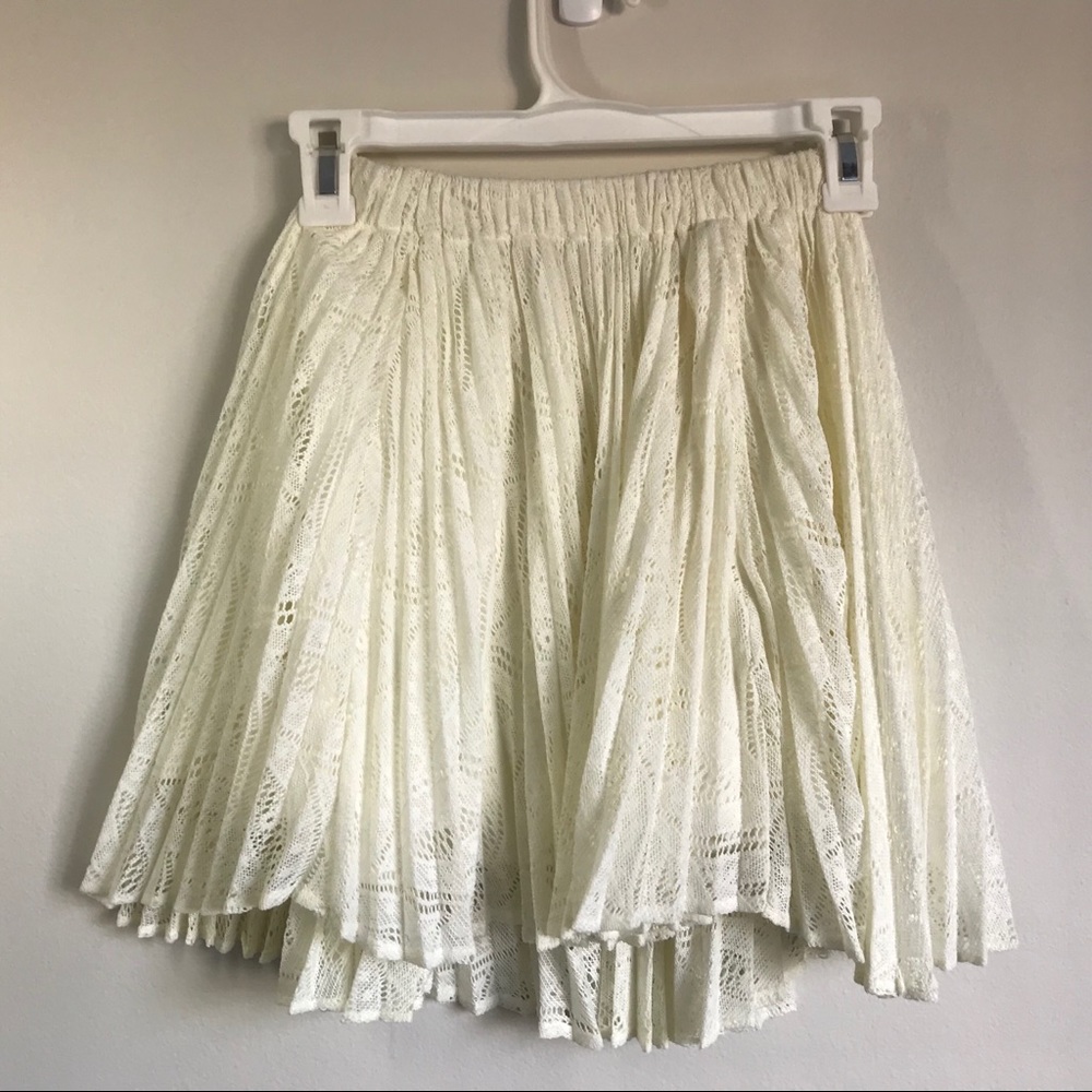 Urban Outfitters Pins & Needles Lace Circle Skirt - Picture 2 of 5